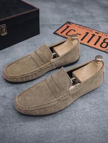 Men Slip-On Loafer Soft Sole Anti-Skid Retro Fashion Casual Shoes (For Wide Feet And High Instep, Please Order One Size Up) - Khaki - View 11