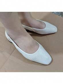 米色方头女式凉鞋，优雅度假平底一脚蹬镂空户外派对鞋 - 米色 - 查看 3