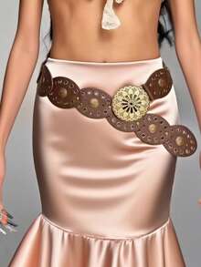 1-Piece Western Cowboy Bohemian Punk Belt Personalized Fashion Accessories Women's Hollow Flower Buckle Ellipse Cake Belt Decoration Bohemian Belt Dress Accessories Suitable For Daily Commuting And Versatile Matching, Friend Gatherings, Vacation Dinners, Dances, Parties, Music Festivals Wearing Matching, Giving Gifts To Friends, Family, Mothers, Girlfriends, Birthdays, Valentine's Day Gifts, Mother's Day Gifts - Brown - View 1