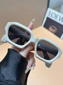 1 Pair Retro Small Square Frame Slimming High-End Glasses - Multicolor - View 4