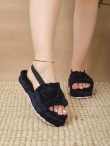 Lymalimoon Pantuflas Para el hogar Slippers de Peluche Unisex Plataforma Cómodas para Interior | Tallas 23-26 Dama | Adorables, Modernas y Elegantes con Suela Semi Antideslizante | Ideales para Invierno, Otoño y Días Fríos o Descanso del Hogar | Regalo Perfecto para Amigos y Parejas| Calzado Ligero y Acolchonado para Casa o Viaje - Marino Negro - Ver 2