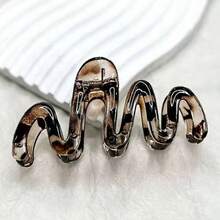 1 pieza de accesorio de cabello elegante y versátil con estampado de leopardo caramelo de onda grande de acrílico para mujer, pinza de cabello de uso diario, accesorio de cabello adecuado para usar en vacaciones y atuendos de otoño