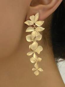 Lilac Flower Earrings With Vintage Charm And Golden Leaf Petals, Elegant And Noble Valentines,Mom,Mother,Mother's Day,Gift - Yellow Gold - View 7