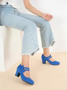 Enelauge Women's Mary Jane Heels With Bow Retro Closed Round Toe Pumps Sweet Ankle Strap Low Block Heels Chic Bowtie Vintage Dress Wedding Party Office Daily ShoesChristmas - 皇家藍絨面革 - 查看 8