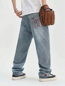 Jeans holgados y acampanados de estilo vintage para hombres con detalles de borde crudo - Denim azul, estilo callejero, lavable a máquina, cómodo durante todo el año, con patrones bordados, detalles de estilo de alta calle, pantalones vaqueros de ropa de calle | Denim de estilo callejero | Pantalones vaqueros de unicolor