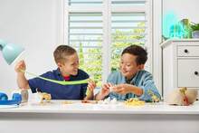 ZURU Robo Alive Dino DNA, Light Up Dinosaur Toy With Squishy Slime Play & Battery Power, Surprise Unboxing Kids Gift (Random) - Multicolor (Random Style) - View 6