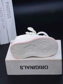 1 Pair Cartoon Character PU Material Pink Lace-Up Children's Sports Shoes, Fashion Versatile Comfortable Toddler Walking Shoes, Casual Lightweight Girls Running Shoes, Suitable For Daily Wear - Pink - View 5