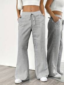 Women's Elegant Striped Straight-Leg Pants With A Drawstring Waist And Vertical Stripes. Made Of Polyester, They Feature Side Pockets And Are Machine Washable. All-Season Comfort And Versatile Fashion. Drawstring Waistband And Flared Hem. - 灰色 - 查看 4