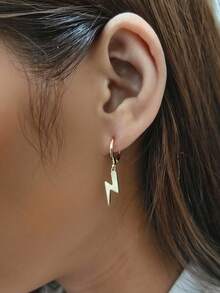 زوج من أقراط قلادة الهلال والبرق المطلي بالذهب عيار 18 قيراط بتصميم بسيط وأنيق، مناسب للنساء للاستخدام اليومي والتنقل والعطلات والحفلات والسفر كهدية