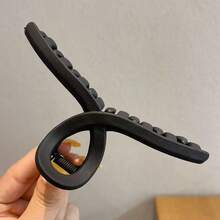 1 pieza de accesorio de cabello elegante y versátil con estampado de leopardo caramelo de onda grande de acrílico para mujer, pinza de cabello de uso diario, accesorio de cabello adecuado para usar en vacaciones y atuendos de otoño