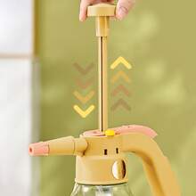 Large Pressure Watering Can, 1.5L Large Capacity Clear Water Bottle, Gardening Sprayer Pressure Pump Watering Can For Plants Flowers Cleaning - 彩色 - 查看 12