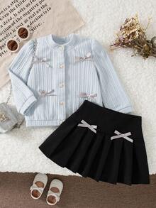 Autumn/Winter Baby Girls' Cute Sweet Ribbon Bow Lantern Sleeve Light Blue Knit Cardigan & Black Pleated Skirt Set