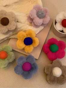 1 peça de acessório de cabelo com fecho coberto de tecido para meninas com lindas flores, presilha de cabelo para outono e inverno, acessórios de cabelo com garra para mulheres, para roupas de férias, presilhas de cabelo fofas com garra de pele, presilha de cabelo de pelúcia para inverno - multicolorido - Ver 3