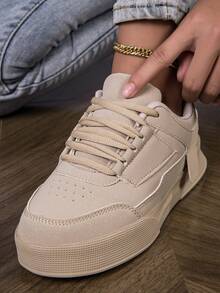 春季新款时尚简约经典圆头休闲运动鞋，全卡其色系带厚底休闲运动鞋，学生鞋，滑板鞋，校园情侣鞋，适合校园和运动场合，舒适透气。 - 卡其色 - 查看 9