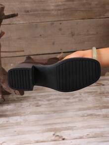 hanxiangyuzu Botas Chelsea para mujer, tacón grueso, punta cuadrada estilo retro francés, nuevas botas de tobillo con tacón alto para otoño/invierno 2026 - Marrón - Ver 7