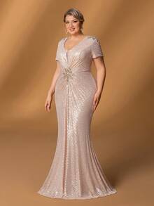 Faeriesty Mosy Plus Mother Of The Bride Dress: Elegant Shimmering Sequin Mermaid Evening Gown With Deep V-Neckline & Short Sleeve Sequin Accents – Fitted Bodice With Central Embellishment, Flared Fish-Tail Skirt For Weddings, Galas, Proms & High-End Parties