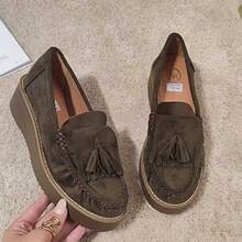 女士平底乐福鞋，设计舒适，鞋面采用柔软合成皮革，适合日常或办公室穿着 - 綠色 - 查看 1