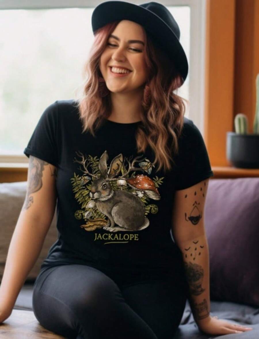 Mystical Jackalope T-Shirt In 8 Colours, Festival Clothing, Witchy Tee, Mythical Creature, Sy Lover Gift - màu đen - Xem 1