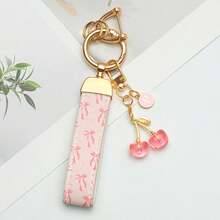 1pc Elegant Printed PU Leather Keychain With Rust-Resistant Zinc Alloy Ring, Decorated With Stylish Letter Charm - Fashionable Women's Accessory For Car Keys, House Keys, And Gift-Giving, Durable Keychain