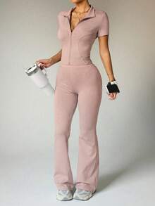 Conjunto de yoga y entrenamiento para mujer con chaqueta con cremallera de manga corta & pantalones acampanados de cintura alta deportivos - Rosa vieja - Ver 3