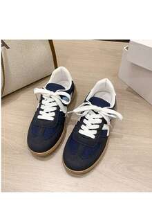 Pair Women's Outdoor Casual Sports Shoes, Metal Buckle Decor, Faux Leather, Lace-Up, Comfortable, Fashionable, New For Fall 2025