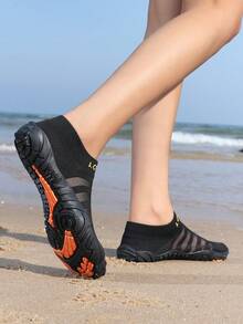 أحذية مائية للنساء للصيف والأنشطة الخارجية على الشاطئ، أحذية مائية عصرية للسباحة والتجوال والصيد والرياضة والتمرين اليوغا، قابلة للتنفس وناعمة، مناسبة لجميع المواسم