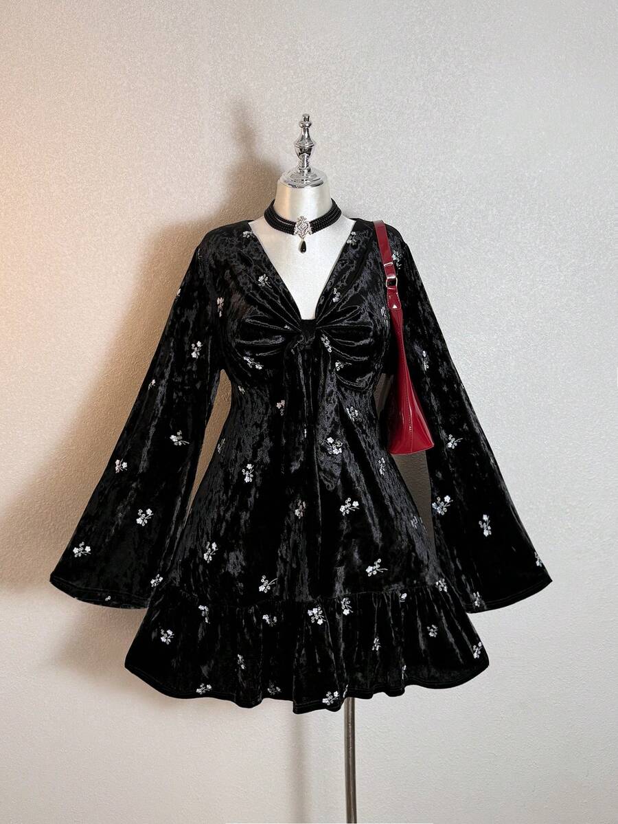 Rusttydustty 大码女式波西米亚风下午茶派对日常度假黑色丝绒迷你连衣裙，花卉刺绣系带A字长袖连衣裙，新年派对服装 - 黑色 - 查看 1