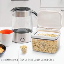 Laundry Detergent Dispenser With One-Touch Lid, For Laundry Room Organization. Transparent PET Laundry Powder Container With Measuring Cup. Laundry Gel Ball Containers Available In 2.8L, 4.5L And 5.5L Sizes.