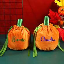 Spersonalizowana, spersonalizowana torebka na cukierki z dyni na Halloween z imieniem, słodka, kreatywna torebka na prezent z serii duchów na Halloween, aksamitna torebka z dynią, torebka na prezent na Halloween i Boże Narodzenie, torebka na prezent z dynią, torebka na cukierki na imprezę świąteczną, odpowiednia na imprezę halloweenową, spotkanie, wyjście, zabawę, jako prezent na Halloween dla rodziny, przyjaciół, braci i sióstr