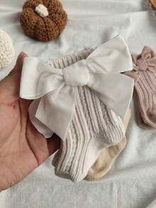 1 雙孩童復古風格毛絨蝴蝶結中筒襪,適用於冬季 - 米色 - 查看 7