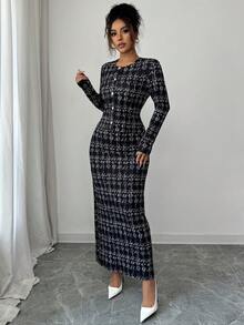 The Elegant And Well-Fitted Digitally Printed Plaid Vest Dress Paired With A Regular Long-Sleeve Coat Two Pieces Set Is Suitable For Daily Wear, Dating, And Street Style