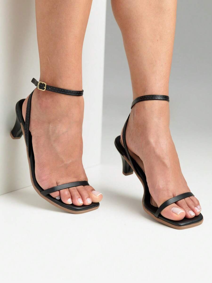 Women's Thin Heels, Delicate Basic Sandal, Medium Heel - 黑色 - 查看 1