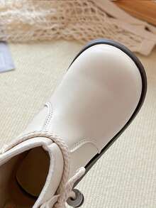 New Kids Bowknot Pendant Boots, Classic Solid Color Fashionable Western Style Girls Short Boots, School Uniform Versatile Boots, Comfortable Lining, Thick Sole, Durable, Suitable For All Seasons