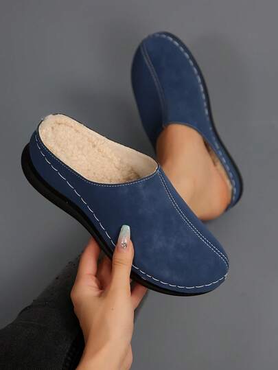 Women's Faux Fur Covered Solid Color Slippers Fashion Wedge Platform Shoes Fluffy Faux Fur Wedge Platform Slippers Solid Color Casual Wedge Platform Bedroom Slippers For Couples Suitable For Indoor Casual Wear, Couples Slippers For Autumn/Winter