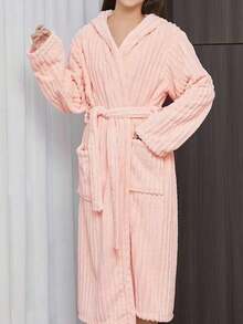 1. Szlafrok z wełny koralowej dostępny w wielu kolorach, gładki damski szlafrok z paskiem i kieszenią, ręcznik do noszenia, ręcznik kąpielowy, szlafrok, damski szlafrok, damski ręcznik, ultramiękki aksamit, chłonny, ciepły, bielizna nocna, neutralny strój domowy, odpowiedni dla rodzin, hoteli, łazienek, sypialni, spa, basenów, imprez, sezonowych prezentów świątecznych, powrotu do szkoły
