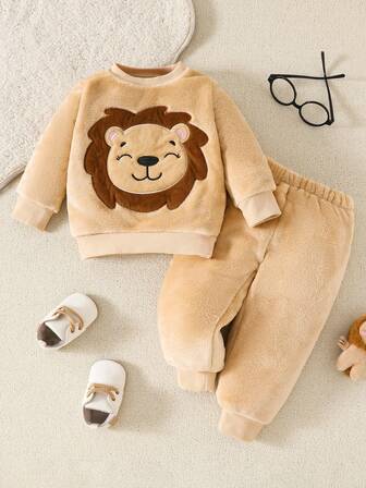 小男孩毛绒狮子图案圆领长袖运动衫和裤子休闲装，秋冬