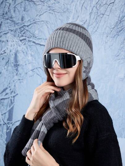 Women's Autumn/Winter Hat And Scarf Set, Outdoor Windproof Ear Warmer Knit Beanie Hat With Fleece Lining Fall