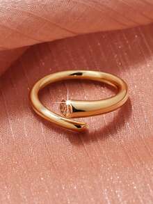 1枚新款时尚戒指，镶嵌合成立方氧化锆，女士珠宝礼物，适合婚礼、派对、生日、圣诞节、情人节等场合。 - 金黃色 - 查看 3