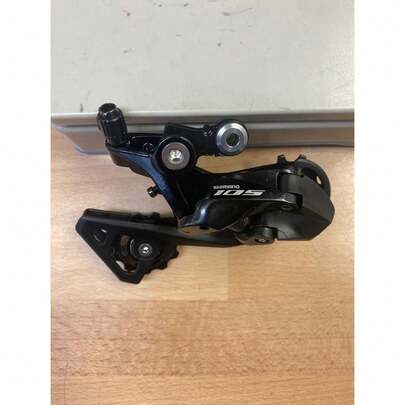 Shimano 105 RD-R7000 11-Speed Rear Medium Cage Derailleur, GS, Black - NEW