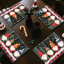 1 set/1 pièce/4 pièces/6 pièces Sets de table motif Lutin de Noël et Sapin de Noël, sets de table rectangulaires en polyester lavables en machine, protège-tables, sets de table isolants thermiques, décorations de table de restaurant, fournitures de fête, décorations de Noël pouvant être offerts en cadeau