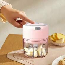 1pc Mini Wireless Electric Garlic Grinder, Kitchen Gadget,1pc Electric Mini Three Blade Garlic Chopper, Garlic Compactor, Wireless Electric Garlic Beater, Garlic Puree Compactor, Household Garlic Mashing Machine, Multifunctional Vegetable Food Processor, Meat Grinder, Wireless Garlic Compactor, Portable Mixer, Portable 250ml Food Chopper, Vegetable Chopper, Kitchen Onion Chopper, Used For Portable Small Food Processing Of Garlic, Ginger, Chili, And Vegetables (With USB Charging Cable Included) - 粉色 - 查看 1