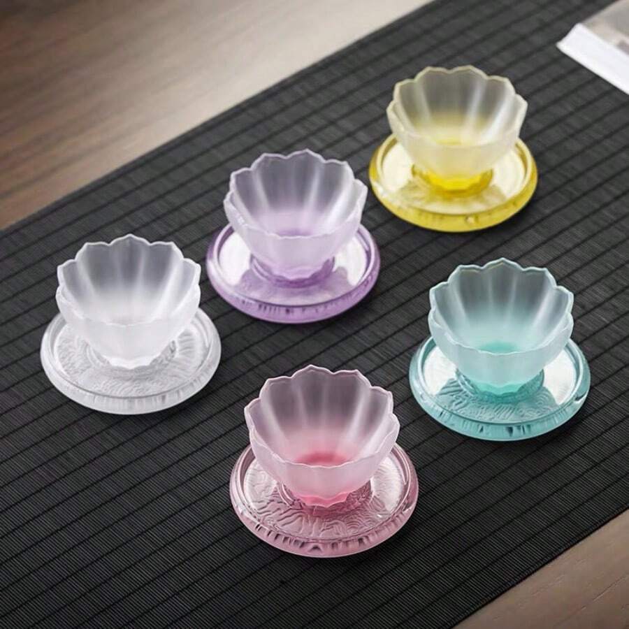 Set de tasse et soucoupe en verre dégradé de lotus fait main, résistant à la chaleur et au froid, convient pour les boissons froides, le thé de l'après-midi, les jus, l'usage quotidien, la maison, le restaurant, le bureau, un excellent cadeau pour les fêtes