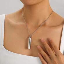 MONALLY Collier pendentif cylindrique en argent minimaliste et personnalisé pour les cendres de compagnie, bijou en acier inoxydable pouvant s'ouvrir, accessoire pour femmes et hommes - pendentif - Voir 5