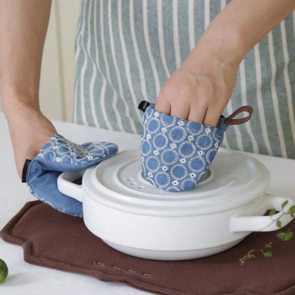 Pot Lid Cover, Heat Insulation & Anti-Scald, Embroidered Fabric Enamel Pot Handle Gripper Set For Home Kitchen