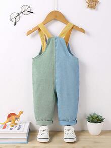 1 pieza Pantalones de peto de pana suave con bloques de color para niños pequeños, casual y versátil