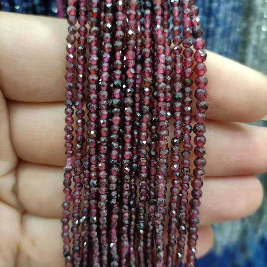 1 Strand Of Faceted Natural Ruby Loose Beads, Used For Jewelry Making, DIY Personalized And Fashionable Bracelets, Necklaces, Keychains, And As Jewelry And Accessory Components.