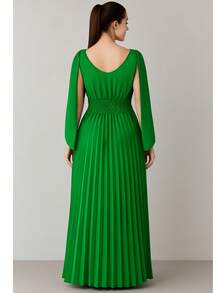 Long Pleated Dress V-Neckline Bridesmaid Dress For Wedding Graduation And Parties - 墨綠色 - 查看 2