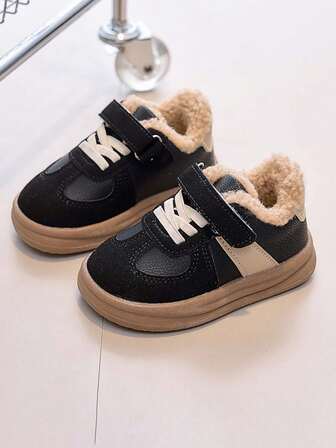 1 Paio di scarpe sportive Piatte alla Moda Unisex, Scarpe da Passeggio per Bambini Antiscivolo e Ammortizzanti, Fodera Calda Versatile, Adatte per Uso Quotidiano e Attività all'Aperto in Autunno/Inverno