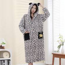 1 بشكل الأناناس/تصميم سادة ذو كابوت للنساء بحزام وجيب، منشفة قابلة للارتداء، منشفة حمام، رداء طويل ذو كابوت، قميص نوم نسائي مطبوع بنمر وفيونكة