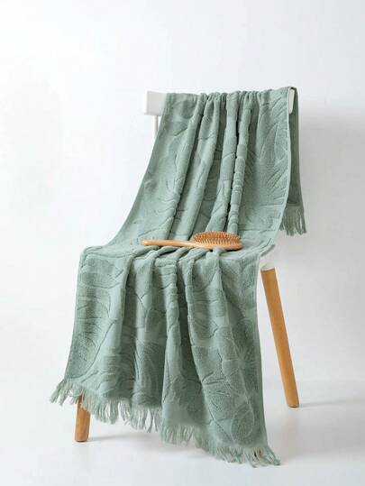 1pc Lightweight Thin Green Bath Towel, Minimalist Jacquard Leaf Pattern, Rectangular 70*140cm For Adults Swimming Bathing Wrap, Or 34*74cm Hand Towel, 34*34cm Handkerchief, Quick-Dry Absorbent Soft, Suitable For Bathroom, Kitchen, Travel, Holiday Gift, Gym, Beach, Hotel, Salon, Outdoor Shower Towels For Beaty Salon, Hotel Sports, Home Essentials, Towel, Skin Care Bath Towel Sheet